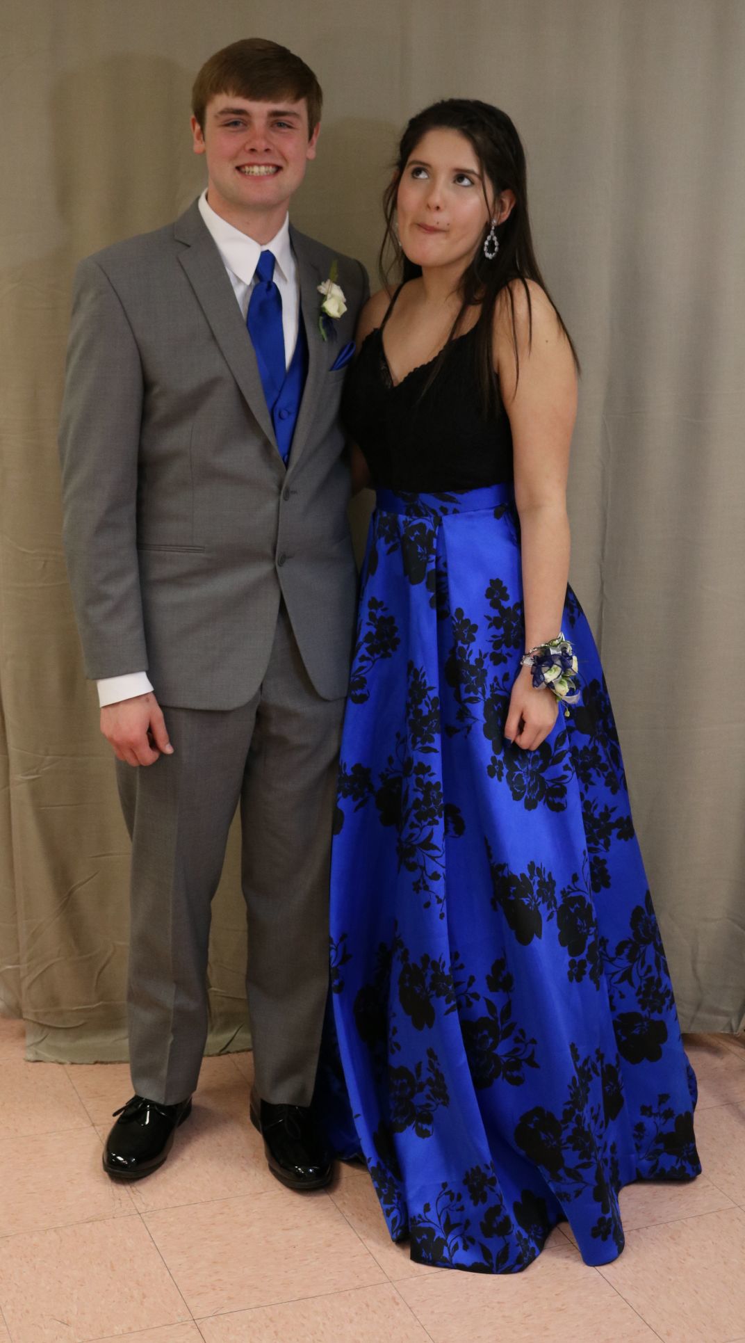 FCHS Prom March 32.JPG